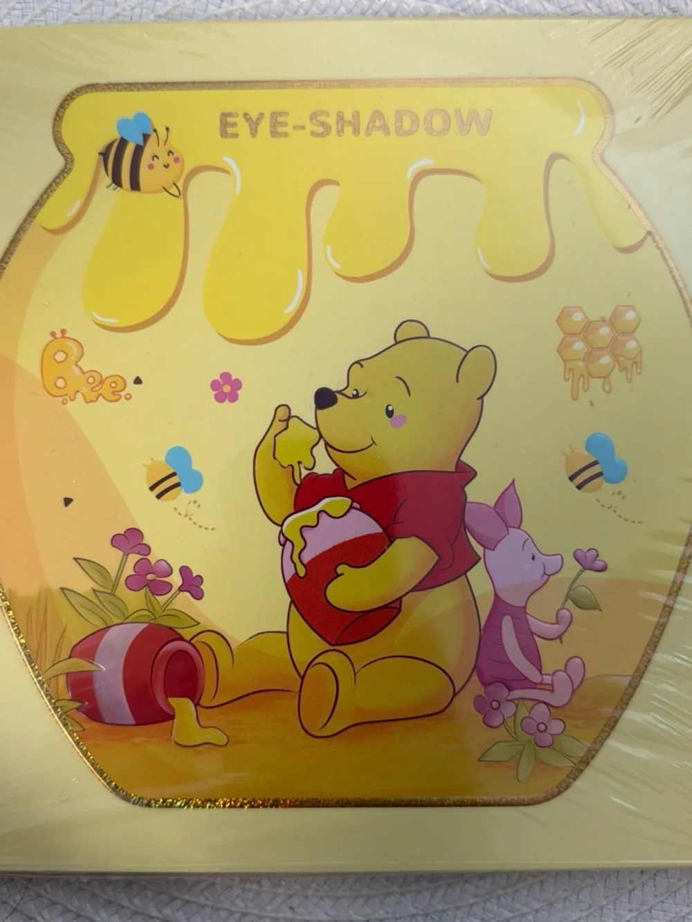 Winnie the Pooh Themed Eyeshadow Palette - Yellow & Multicolor